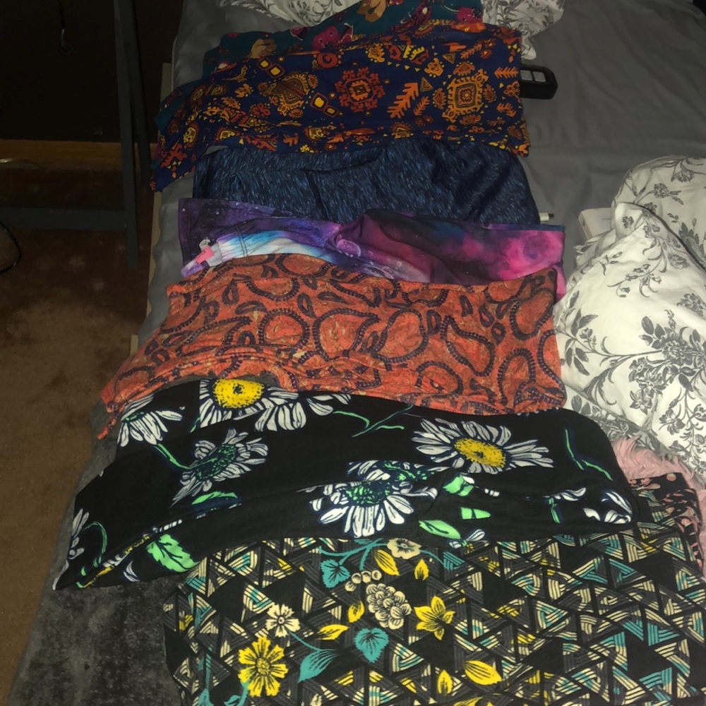 5 are lularoe 2 are other brands ! Super cute :)